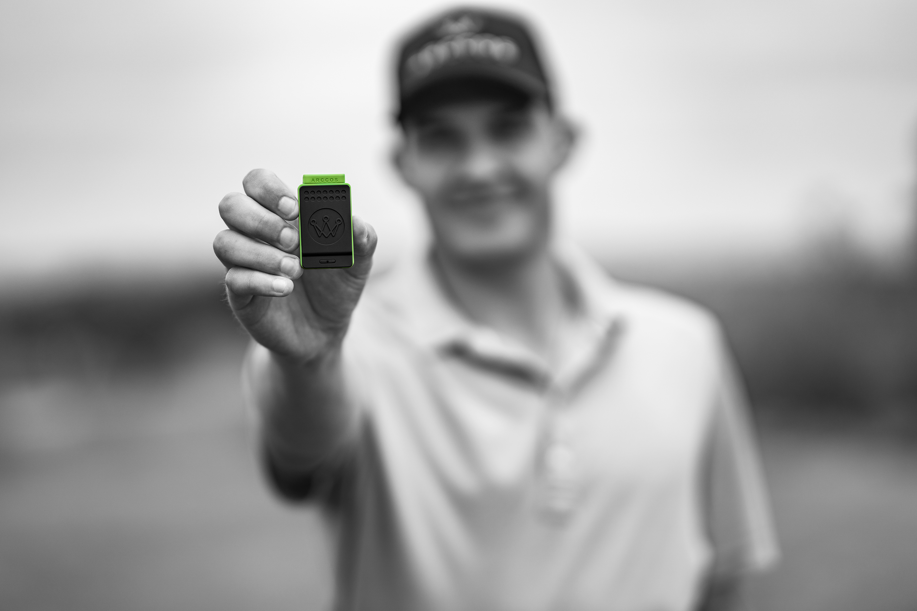 2021_arccos_golf_arrowood_hamilton_2026_R1_man_1_holding_Link.jpg